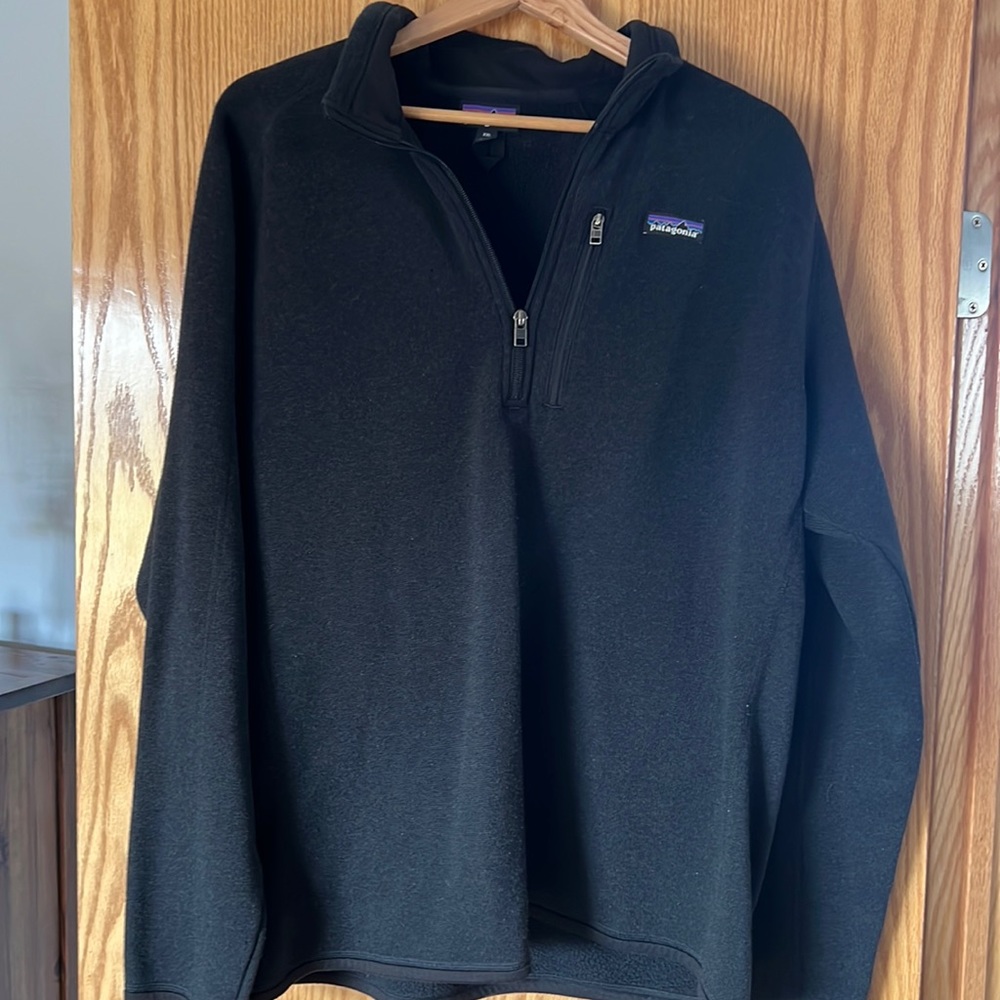 Patagonia Black Quarter-Zip Fleece Pullover Hoodie